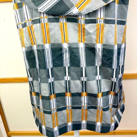 Banana Republic NWT ruffled front Plaid Sleeveless Women's Top great layering - Picture 5 of 10